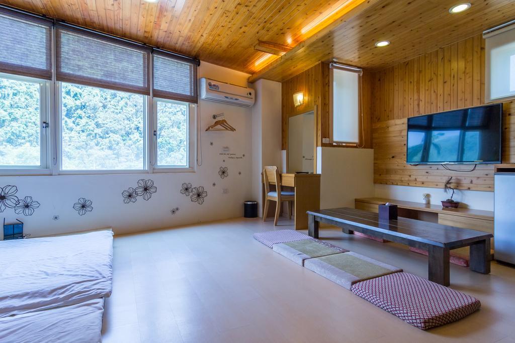 Lover Hot Spring B&B Jiaoxi Exterior photo